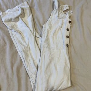 White Sleeveless Jumpsuit
